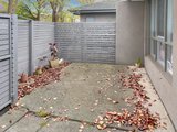 https://images.listonce.com.au/custom/160x/listings/27-stafford-street-herne-hill-vic-3218/752/01841752_img_03.jpg?IOxZ5sjcpvc