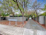https://images.listonce.com.au/custom/160x/listings/27-stafford-street-herne-hill-vic-3218/752/01841752_img_05.jpg?3n1j0lR0aSw