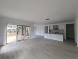 https://images.listonce.com.au/custom/160x/listings/27-stephen-street-campbells-creek-vic-3451/694/01640694_img_03.jpg?dI2RmZEHoH0