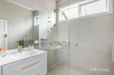 https://images.listonce.com.au/custom/160x/listings/27-swinburne-avenue-hawthorn-vic-3122/998/01738998_img_12.jpg?OSPlCUogkCQ