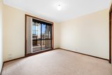 https://images.listonce.com.au/custom/160x/listings/27-tara-place-dandenong-north-vic-3175/057/01737057_img_07.jpg?l7fmN7OgogM
