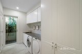 https://images.listonce.com.au/custom/160x/listings/27-tivoli-pl-south-yarra-vic-3141/662/01589662_img_10.jpg?YAdeRM3zE-A