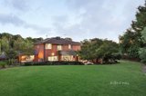 https://images.listonce.com.au/custom/160x/listings/27-treetop-terrace-plenty-vic-3090/988/01481988_img_16.jpg?cjt52wcahFs