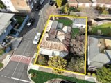 https://images.listonce.com.au/custom/160x/listings/27-villamanta-street-geelong-west-vic-3218/658/01698658_img_14.jpg?-Y6KbnDbFlI