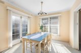 https://images.listonce.com.au/custom/160x/listings/27-vincent-street-mulgrave-vic-3170/114/01242114_img_05.jpg?2YVYZOhDras