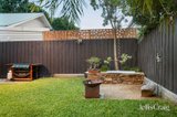 https://images.listonce.com.au/custom/160x/listings/27-vincent-street-sandringham-vic-3191/558/01874558_img_18.jpg?zNUJrUEfbgA