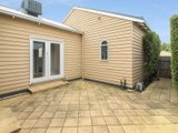 https://images.listonce.com.au/custom/160x/listings/27-weller-street-geelong-west-vic-3218/580/01922580_img_10.jpg?trBT19y8bqc