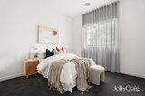 https://images.listonce.com.au/custom/160x/listings/27-wembley-avenue-yarraville-vic-3013/523/01808523_img_05.jpg?yTl93VD6Ae0