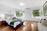 https://images.listonce.com.au/custom/160x/listings/27-white-avenue-kew-east-vic-3102/486/01631486_img_07.jpg?QmzkJaaAAa0