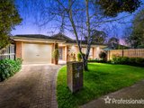 https://images.listonce.com.au/custom/160x/listings/27-william-road-croydon-vic-3136/993/01525993_img_01.jpg?MsXnjqh6mvE