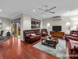 https://images.listonce.com.au/custom/160x/listings/27-william-road-croydon-vic-3136/993/01525993_img_04.jpg?QLbpZkmDAss