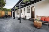 https://images.listonce.com.au/custom/160x/listings/27-windsor-avenue-mount-waverley-vic-3149/207/01700207_img_09.jpg?GP_oXyUac4o