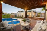 https://images.listonce.com.au/custom/160x/listings/27-woodhouse-grove-box-hill-north-vic-3129/096/01982096_img_19.jpg?YUC1bR3aqSE