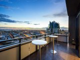 https://images.listonce.com.au/custom/160x/listings/270180-clarendon-street-southbank-vic-3006/716/01731716_img_02.jpg?rchDB1vnb7o