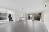 https://images.listonce.com.au/custom/160x/listings/271-lloyd-street-heidelberg-heights-vic-3081/659/01752659_img_03.jpg?mZVm3UrWBEc