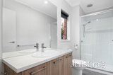 https://images.listonce.com.au/custom/160x/listings/2711-bond-street-mount-pleasant-vic-3350/144/01864144_img_04.jpg?Z2Nwy4Z-N-Q