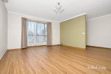 https://images.listonce.com.au/custom/160x/listings/2711-ripon-street-south-redan-vic-3350/291/01815291_img_05.jpg?B6HckX8X7_Y