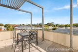 https://images.listonce.com.au/custom/160x/listings/27125-ormond-road-elwood-vic-3184/963/01794963_img_01.jpg?PszyVI0p8D4