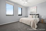 https://images.listonce.com.au/custom/160x/listings/27125-ormond-road-elwood-vic-3184/963/01794963_img_06.jpg?xf-FjUz6exI