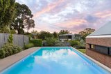 https://images.listonce.com.au/custom/160x/listings/272-lower-heidelberg-road-ivanhoe-east-vic-3079/230/01630230_img_20.jpg?QCD9t4vRIw0