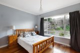 https://images.listonce.com.au/custom/160x/listings/272-lower-plenty-road-rosanna-vic-3084/654/01701654_img_07.jpg?-P6nhyiF7OI