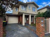 https://images.listonce.com.au/custom/160x/listings/272-neerim-road-carnegie-vic-3163/598/01704598_img_01.jpg?l2kO3sSpACY