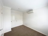 https://images.listonce.com.au/custom/160x/listings/272-neerim-road-carnegie-vic-3163/598/01704598_img_04.jpg?gmhUTPf4mu8