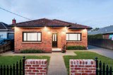 https://images.listonce.com.au/custom/160x/listings/272-ohea-street-pascoe-vale-south-vic-3044/007/01622007_img_01.jpg?5YxmJc9GKRI