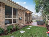 https://images.listonce.com.au/custom/160x/listings/273-cardigan-road-mooroolbark-vic-3138/251/01526251_img_11.jpg?V6UdHAcCFaU