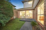 https://images.listonce.com.au/custom/160x/listings/273-stanley-avenue-mount-waverley-vic-3149/445/01721445_img_12.jpg?EbE2U7hQa6U