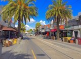 https://images.listonce.com.au/custom/160x/listings/2731-smith-street-st-kilda-vic-3182/732/01724732_img_03.jpg?kMtWYuOnUKg
