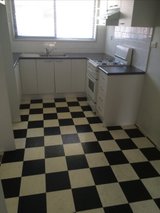 https://images.listonce.com.au/custom/160x/listings/2736-centre-road-bentleigh-east-vic-3165/284/01780284_img_05.jpg?Timfz6Ew_VM