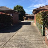 https://images.listonce.com.au/custom/160x/listings/2736-centre-road-bentleigh-east-vic-3165/284/01780284_img_17.jpg?bxUVOx9E4QE