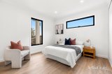 https://images.listonce.com.au/custom/160x/listings/274-ferntree-gully-road-oakleigh-east-vic-3166/007/01978007_img_05.jpg?3KMytCSMKrI
