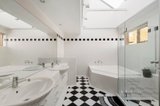 https://images.listonce.com.au/custom/160x/listings/274c-mckean-street-fitzroy-north-vic-3068/456/01703456_img_06.jpg?ALRpwQj_f6Q