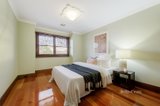 https://images.listonce.com.au/custom/160x/listings/275-koornang-road-carnegie-vic-3163/063/01124063_img_08.jpg?-0fJb3PoiQw