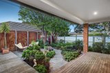 https://images.listonce.com.au/custom/160x/listings/275-koornang-road-carnegie-vic-3163/063/01124063_img_12.jpg?vLrhve2Fuxg