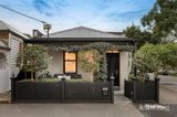 https://images.listonce.com.au/custom/160x/listings/275-princes-street-port-melbourne-vic-3207/801/01947801_img_17.jpg?c5O_FUhf8Pk