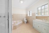 https://images.listonce.com.au/custom/160x/listings/275-thompsons-road-templestowe-lower-vic-3107/544/01907544_img_05.jpg?lGzrhH7BZS8