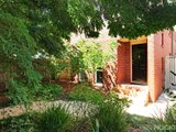 https://images.listonce.com.au/custom/160x/listings/275-williamstown-road-yarraville-vic-3013/198/01202198_img_02.jpg?SMnDSAwOQII