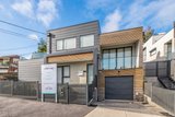 https://images.listonce.com.au/custom/160x/listings/275a-union-street-brunswick-west-vic-3055/298/00929298_img_01.jpg?Kt5EiEbSb18