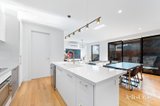 https://images.listonce.com.au/custom/160x/listings/276-78-mahoneys-road-forest-hill-vic-3131/689/01934689_img_04.jpg?oHKvJIB28Ks