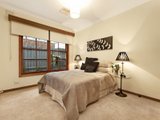 https://images.listonce.com.au/custom/160x/listings/276-gardenvale-road-elsternwick-vic-3185/601/01793601_img_07.jpg?pYC4rjBkQKE