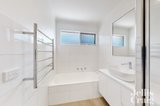 https://images.listonce.com.au/custom/160x/listings/276-springvale-road-nunawading-vic-3131/431/01929431_img_06.jpg?MZKHRE8Kf7Q
