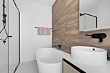 https://images.listonce.com.au/custom/160x/listings/2763-buckley-street-moonee-ponds-vic-3039/686/01780686_img_01.jpg?lab1gJa4xE0