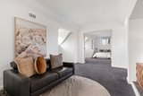 https://images.listonce.com.au/custom/160x/listings/277-napier-street-strathmore-vic-3041/043/01909043_img_03.jpg?XJkTwqKinB8
