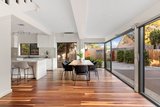 https://images.listonce.com.au/custom/160x/listings/277-napier-street-strathmore-vic-3041/043/01909043_img_09.jpg?YwFaaH2r9k8