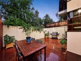 https://images.listonce.com.au/custom/160x/listings/278-canterbury-road-st-kilda-west-vic-3182/602/01087602_img_07.jpg?fmST6WLd3yM