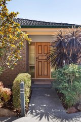 https://images.listonce.com.au/custom/160x/listings/278-woornack-road-carnegie-vic-3163/639/01647639_img_10.jpg?4S5CsdH_edo