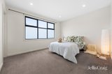 https://images.listonce.com.au/custom/160x/listings/2787-station-street-box-hill-north-vic-3129/783/01976783_img_06.jpg?sC_X5b6Vx2I